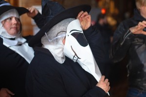 Spy vs Spy. photo credit opacity (http://www.flickr.com/photos/opacity/sets/72157642013877933)